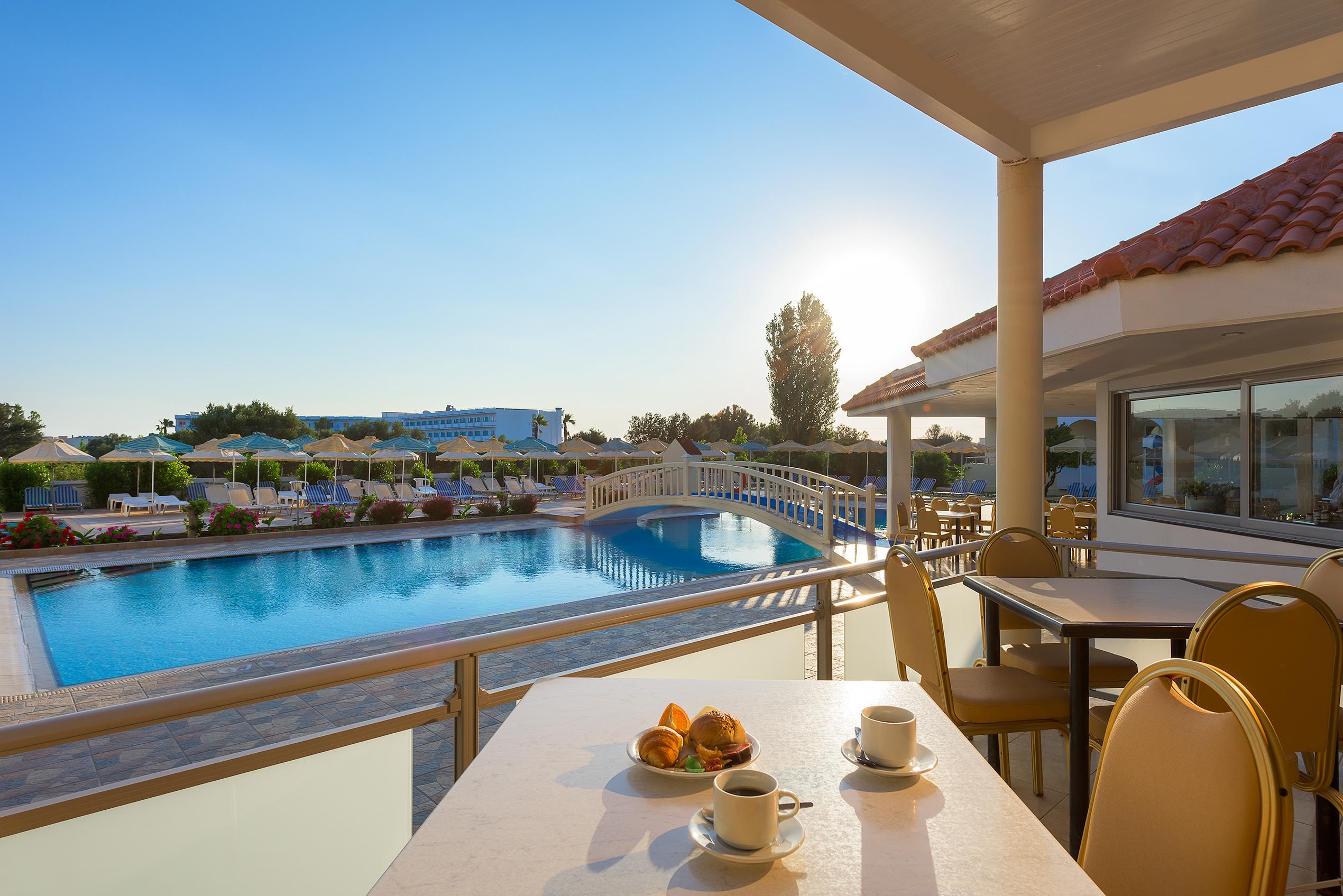 Memphis Beach Hotel Колимбия Экстерьер фото