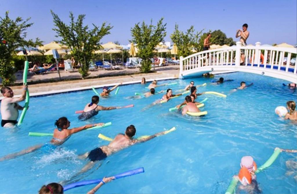 Memphis Beach Hotel Колимбия Экстерьер фото